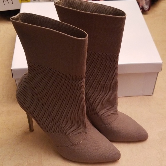 SOLD...NIB STEVE MADDEN CENTURY MESH BOOTIE 8.5 - Picture 3 of 8